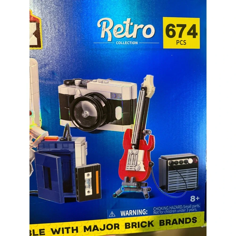 ZURU MAX Build Set Retro Collection 674 Pcs 4 Retros Included Compatible Brick